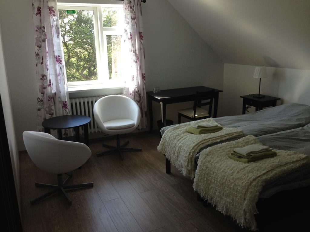 Helluland Guesthouse Saudarkrokur Bagian luar foto