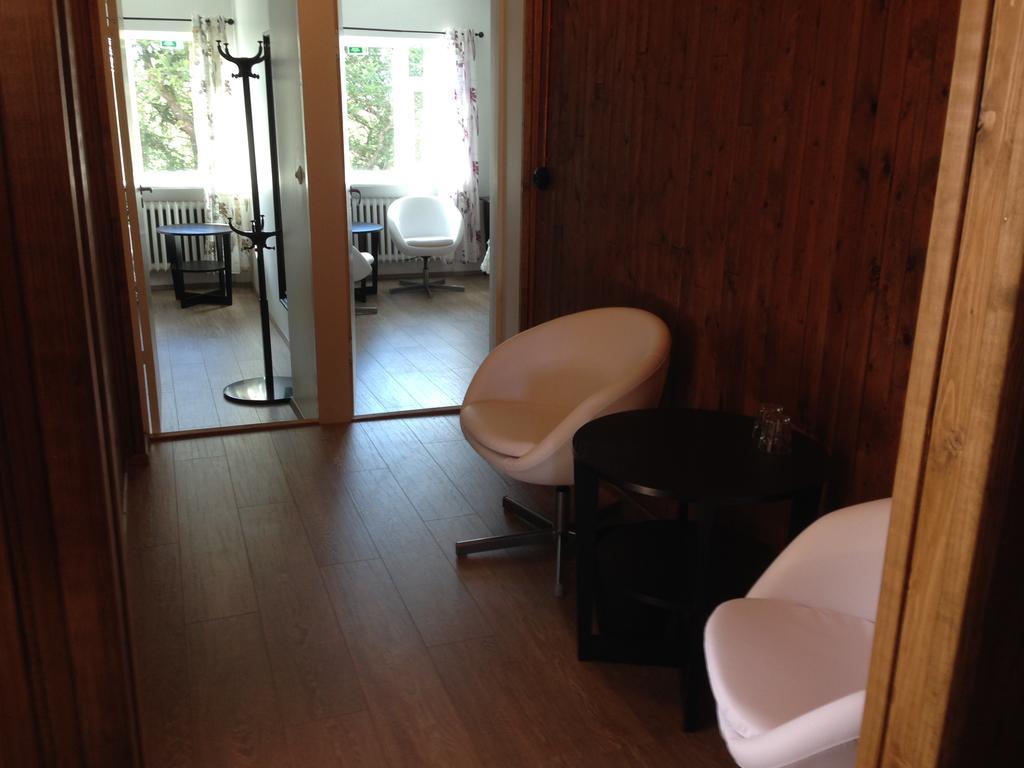 Helluland Guesthouse Saudarkrokur Bagian luar foto