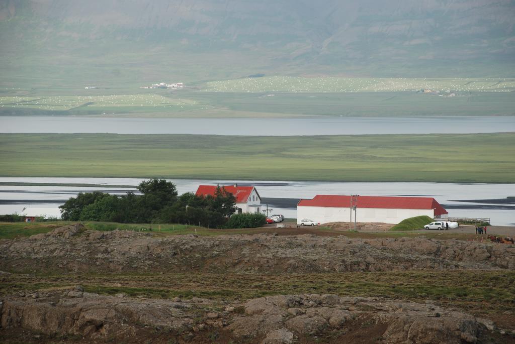 Helluland Guesthouse Saudarkrokur Bagian luar foto