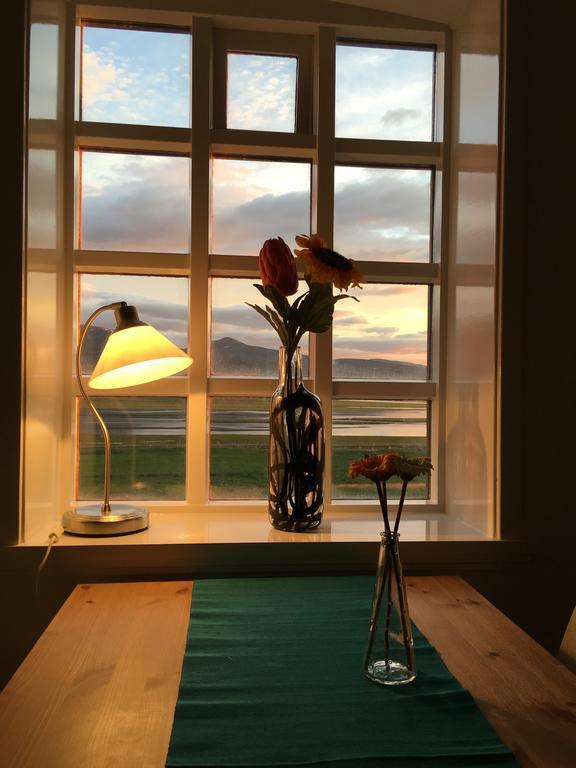 Helluland Guesthouse Saudarkrokur Bagian luar foto