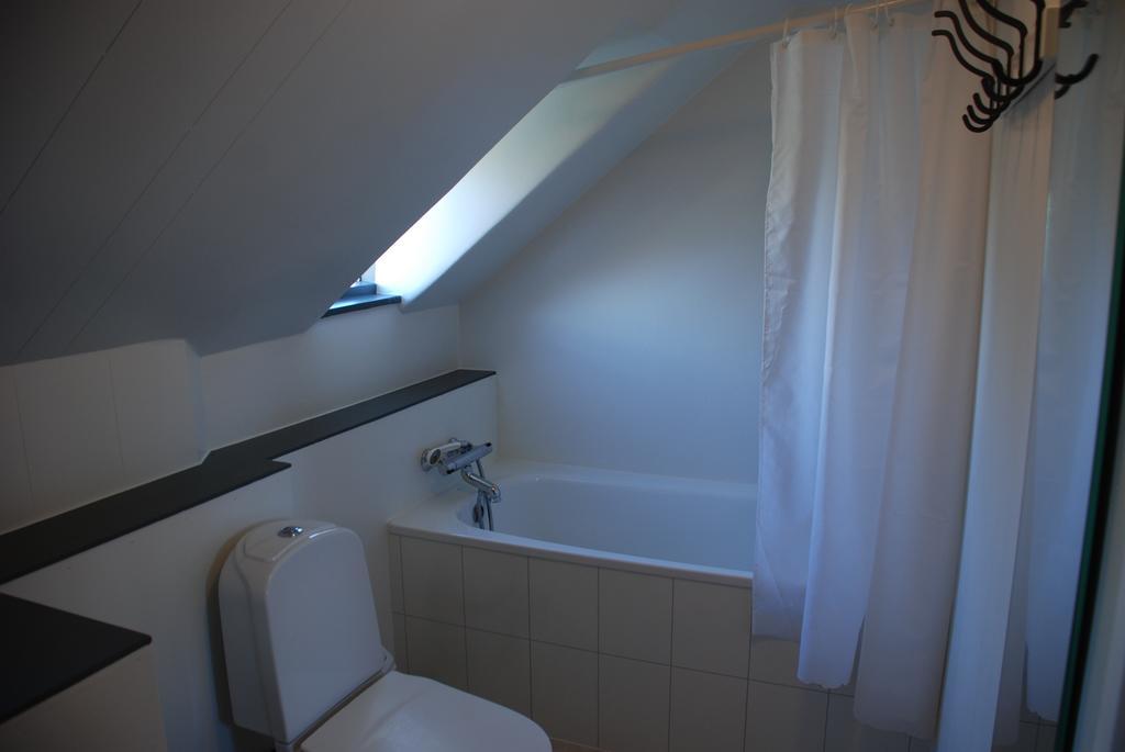 Helluland Guesthouse Saudarkrokur Bagian luar foto